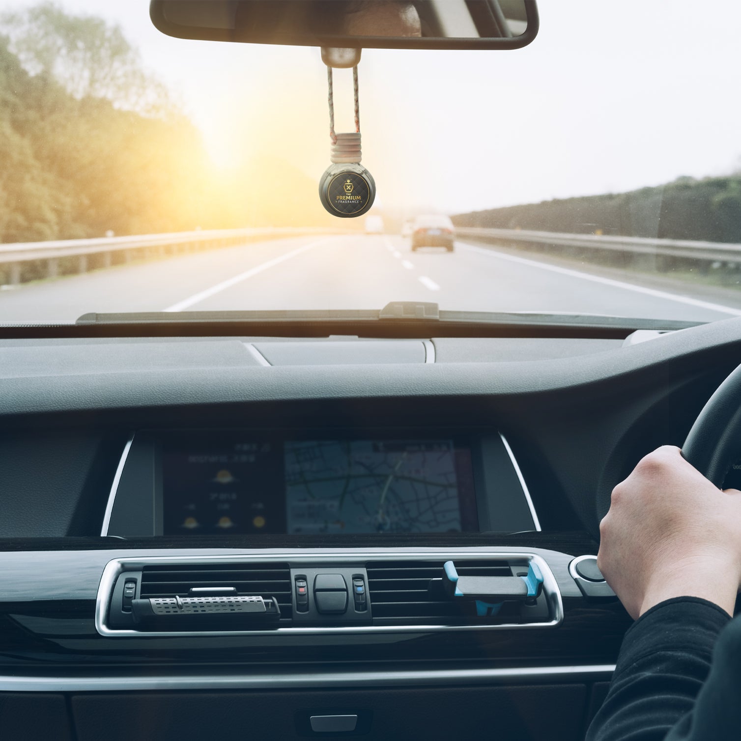 Dublin Car freshener - Fresh, Woody & Aromatic